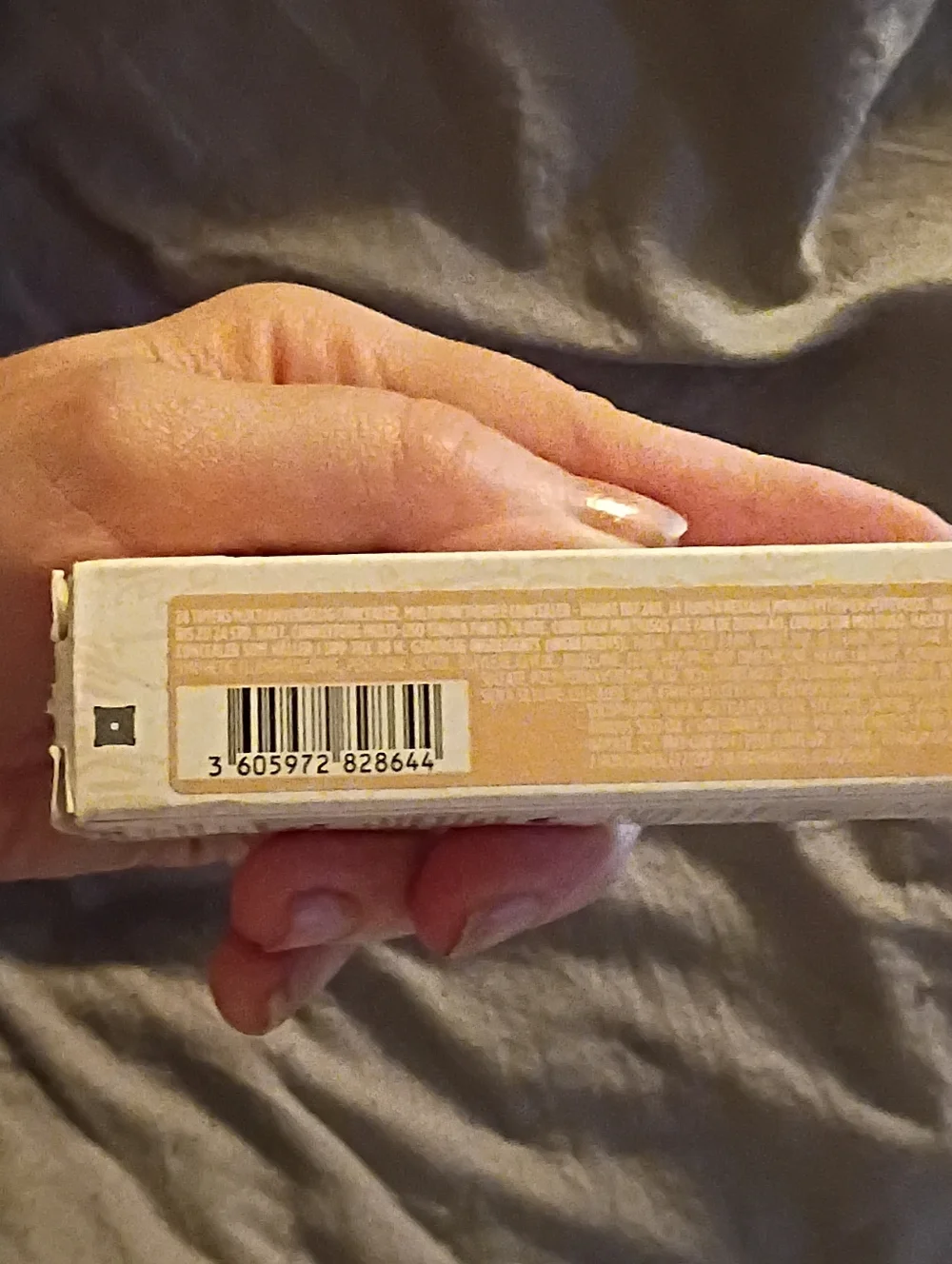 Urban decay Quickie 24H Multi-Use Hydrating Full Coverage Concealer, 40WY